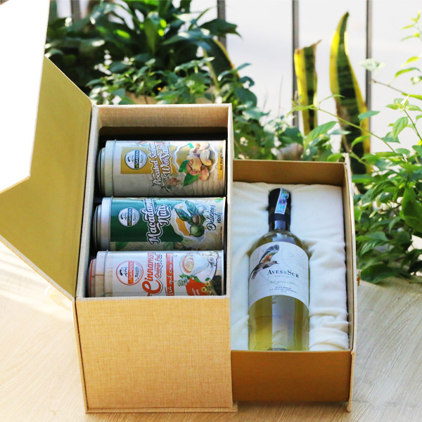 Combo hộp quà Tết Tân Sửu đong đầy phú quý 02