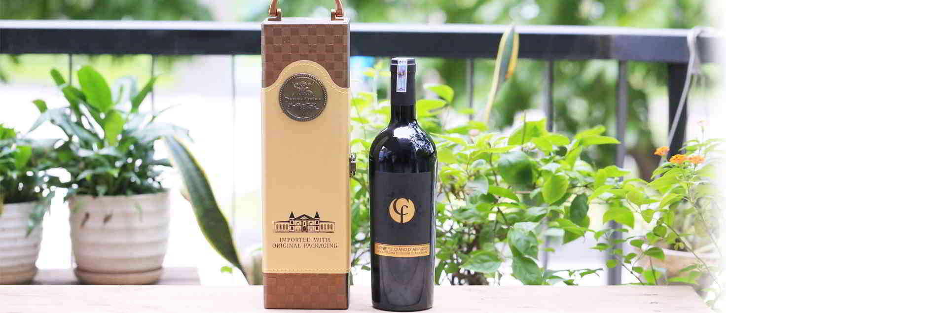 Hộp da đơn cao cấp + Vang Ý Hero Montepulciano