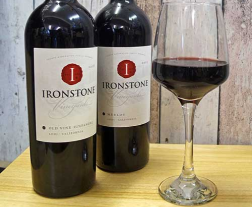 Rượu vang Mỹ Ironstone Old Vine Zinfandel