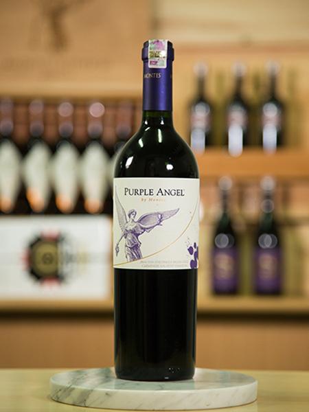 Rượu vang Chile Montes Purple Angel