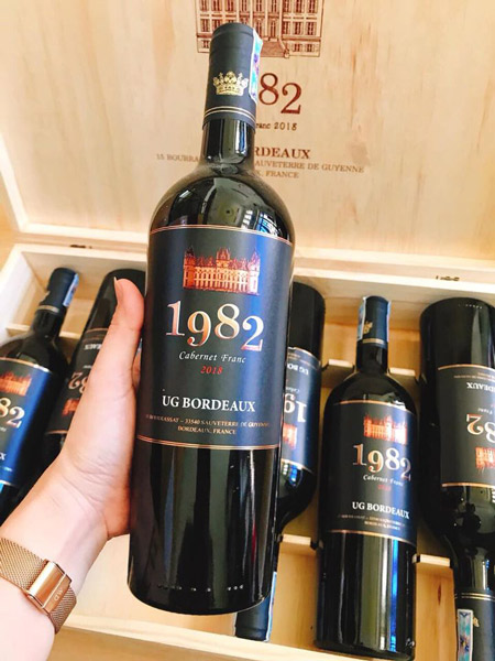 vang Pháp Ug Bordeaux 1982