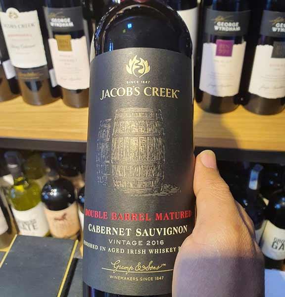 Rượu vang Úc Jacob’s Creek Double Barrel