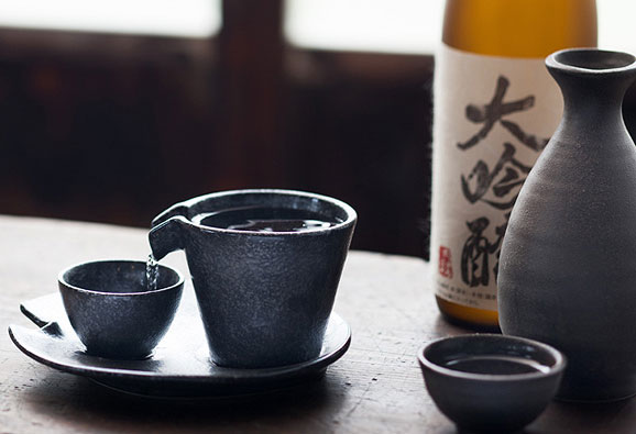Nghi thức uống rượu Sake của người Nhật