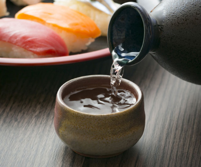 Rượu sake Nhật Bản